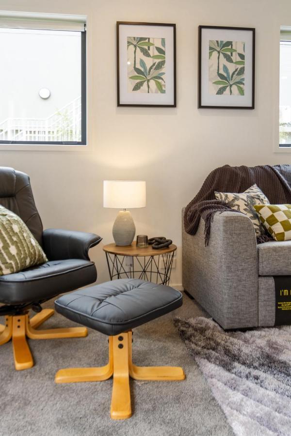 Peaceful Park View Townhouse 2 Bed W/Carpark Christchurch Exterior foto